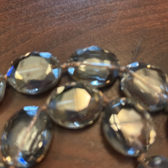 Chunky beaded double strand bracelet with magnetic closure. - Picture 6 of 10